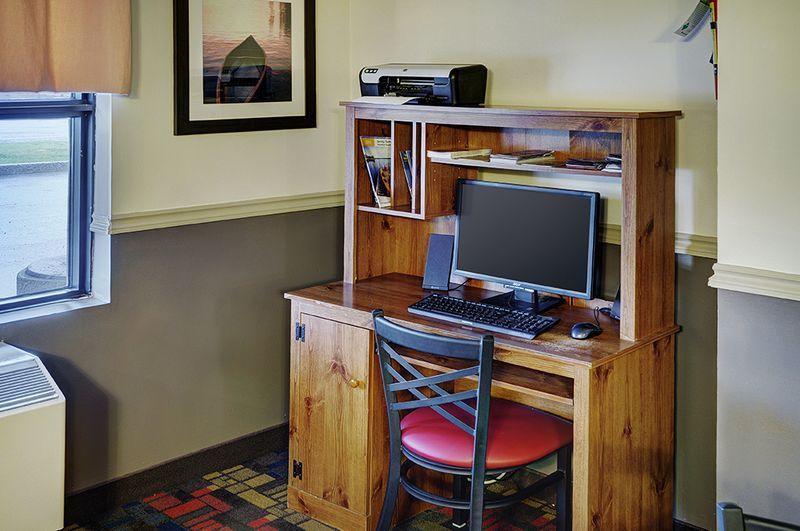 Thompson'S Best Value Inn & Suites Eksteriør billede